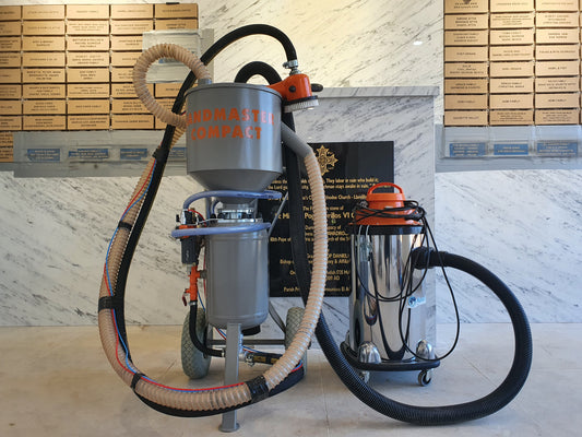 SM-Compact Mobile Dustless Sandblasting Bricks
