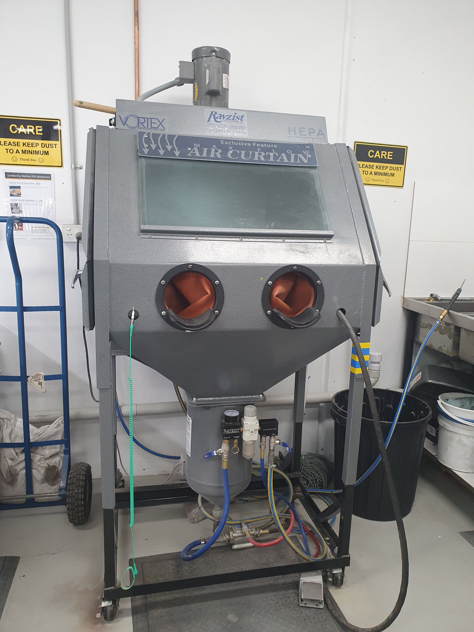 Second Hand Auto Recycling Sandblasting System ProBlast PhotoEtch Systems